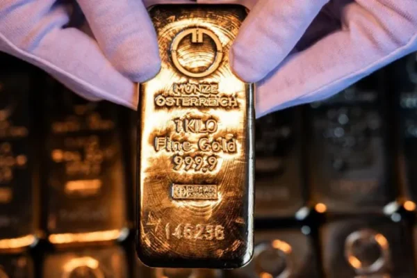 Gold prices surge above $4,400 an ounce while silver hits a record high, driven by interest rate cut expectations and global uncertainty.